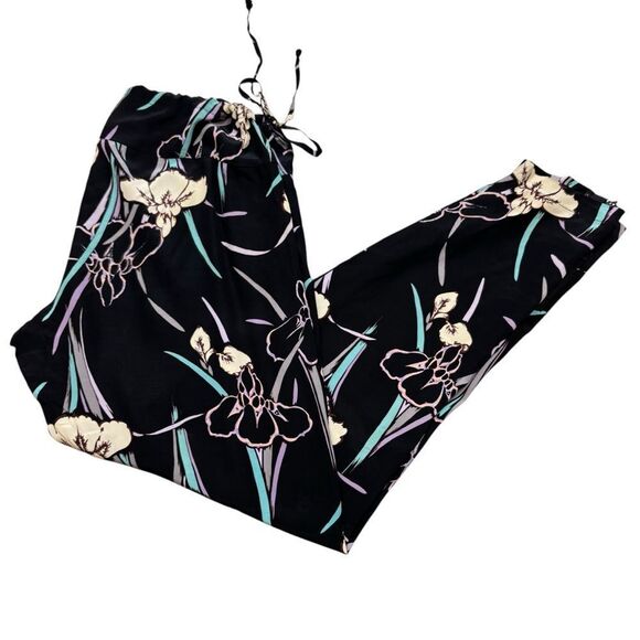 Ladies Tucker Brand Black and Floral Side Tie Pants Size Medium - Picture 8 of 14